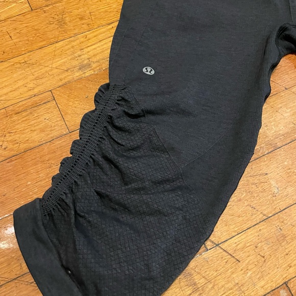 LULULEMON LEGGINGS - Picture 2 of 4